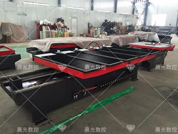 如何正確使用數(shù)控送料機？
