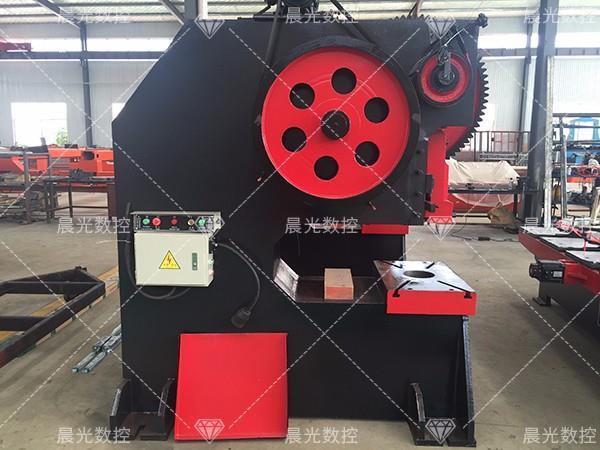 影響沖床送料機(jī)價(jià)格差異的因素有哪些？
